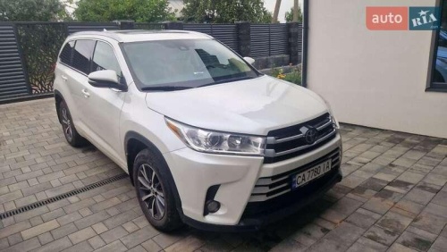 Toyota Highlander 2017