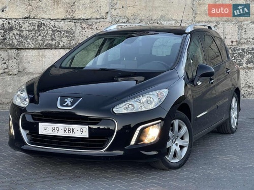 Peugeot 308 2011
