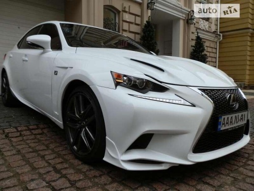 Lexus IS 2014