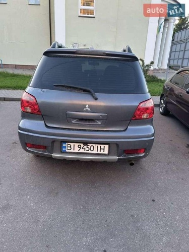 Mitsubishi Outlander 2008