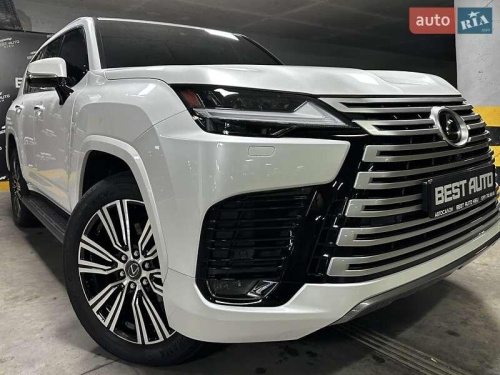 Lexus LX 2022