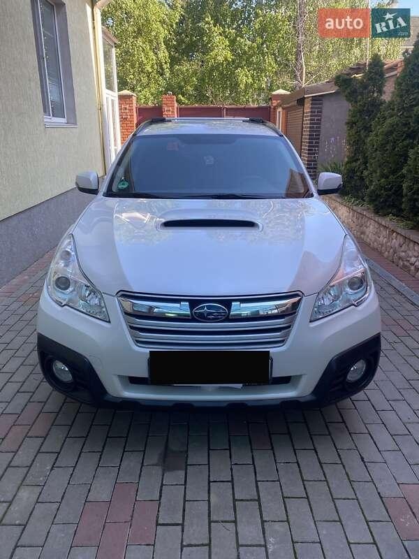 Subaru Outback 2014