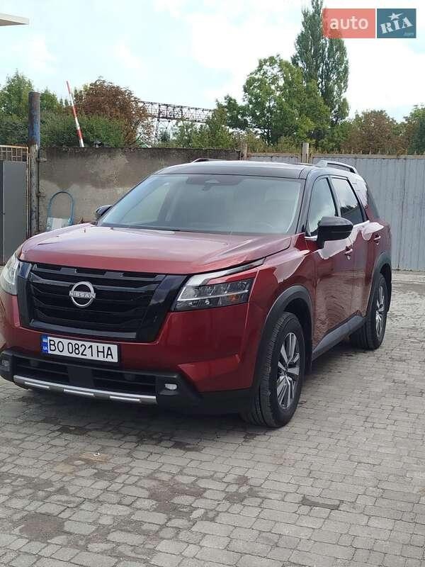 Nissan Pathfinder 2022