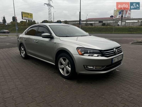 Volkswagen Passat 2012