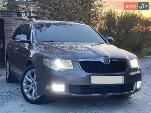Skoda Superb 2010