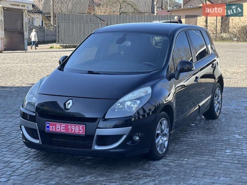 Renault Scenic 2011