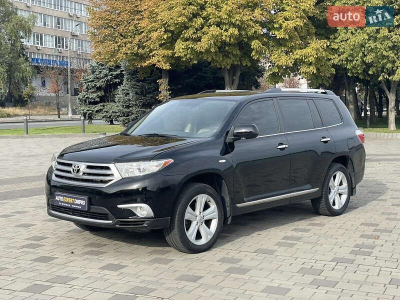 Toyota Highlander 2013