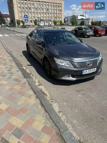 Toyota Camry 2014