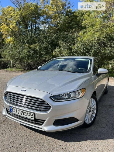 Ford Fusion 2015