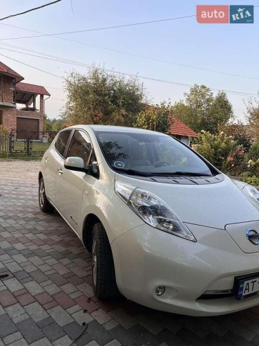 Nissan Leaf 2012