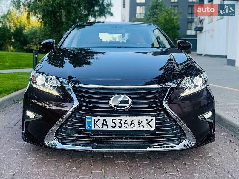 Lexus ES 2018