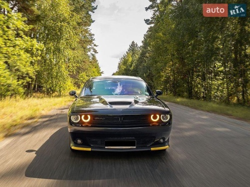 Dodge Challenger 2020