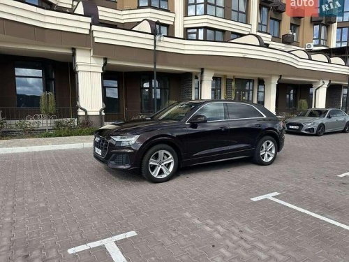 Audi Q8 2021