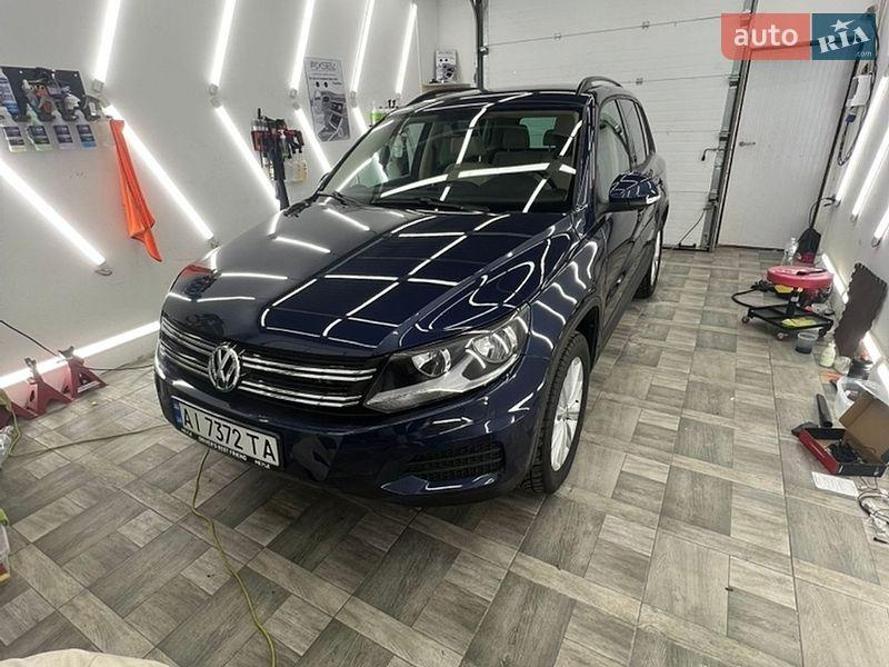 Volkswagen Tiguan 2015
