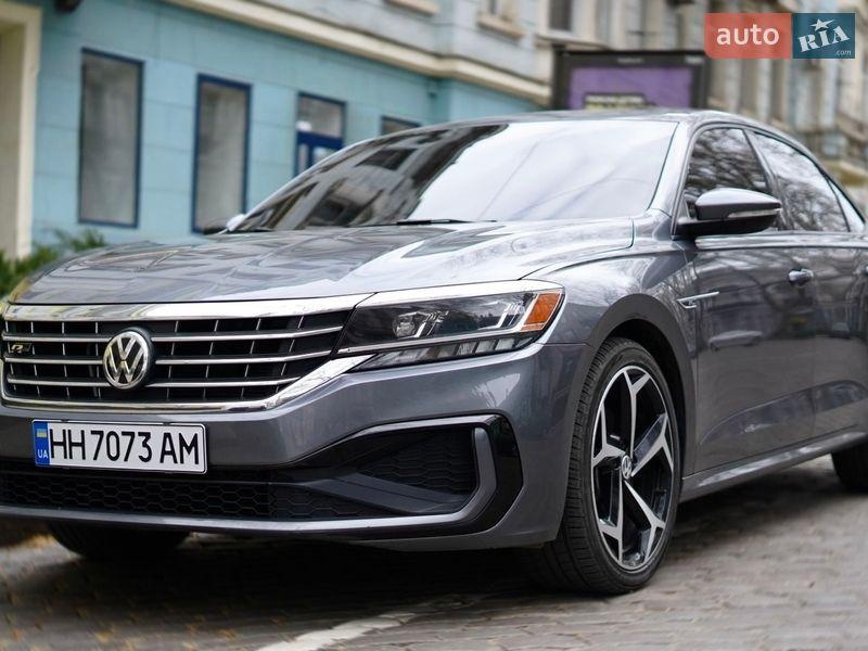 Volkswagen Passat 2021