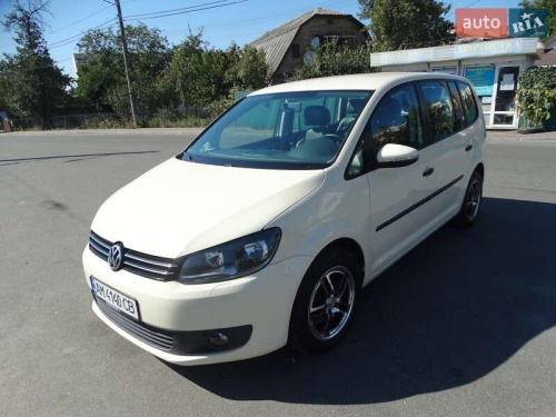 Volkswagen Touran 2014