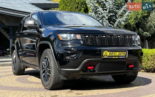 Jeep Grand Cherokee 2021