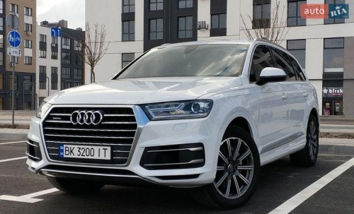 Audi Q7 2016