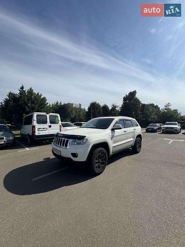 Jeep Grand Cherokee 2011