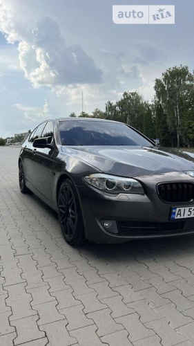 BMW 5 Series 2010