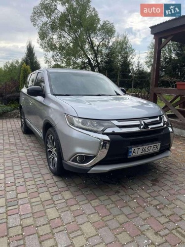 Mitsubishi Outlander 2017