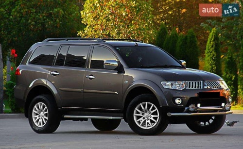 Mitsubishi Pajero 2013