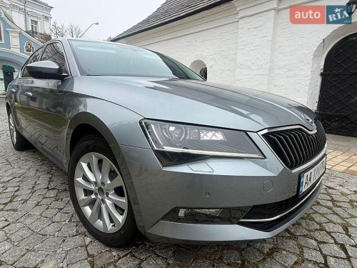 Skoda Superb 2016