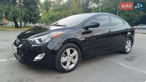 Hyundai Elantra 2012