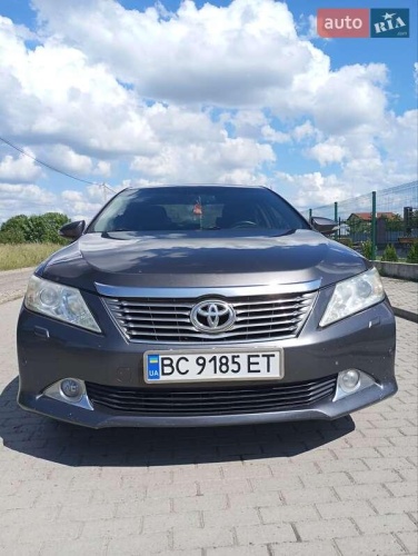 Toyota Camry 2013