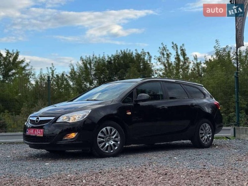 Opel Astra 2013