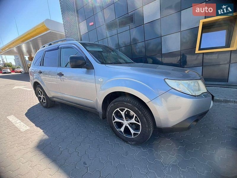 Subaru Forester 2010