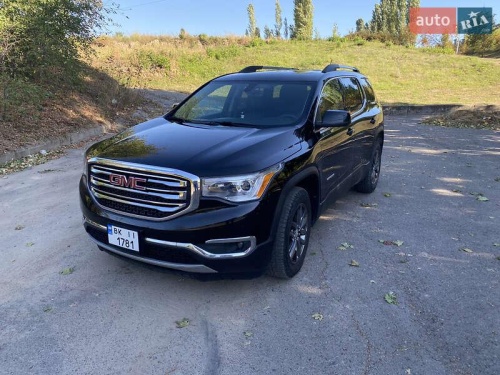 GMC Acadia 2017