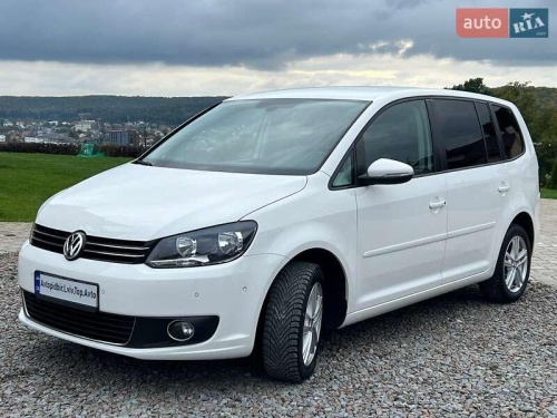 Volkswagen Touran 2012