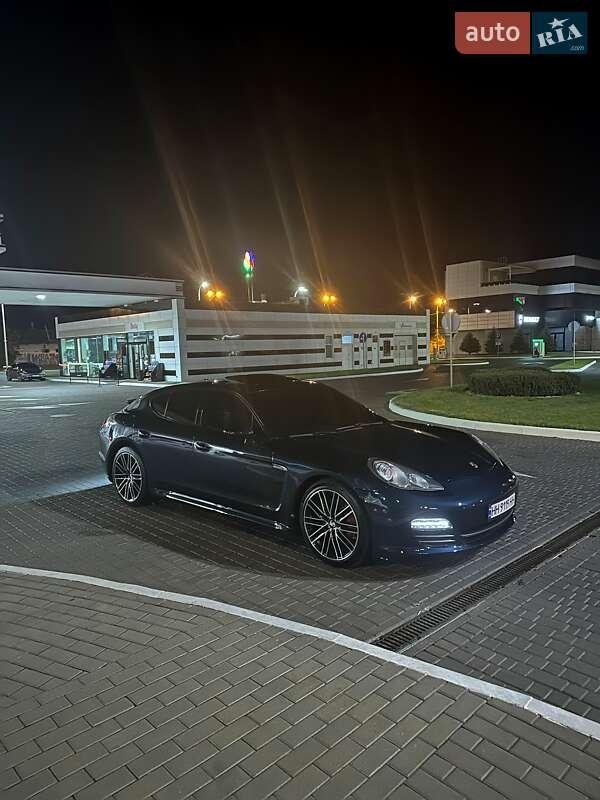 Porsche Panamera 2011
