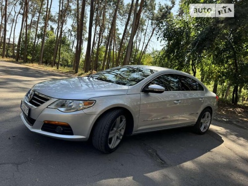 Volkswagen Passat CC 2010