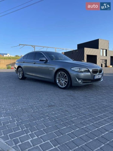 BMW 5 Series 2010