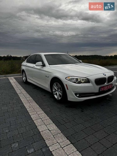 BMW 5 Series 2012