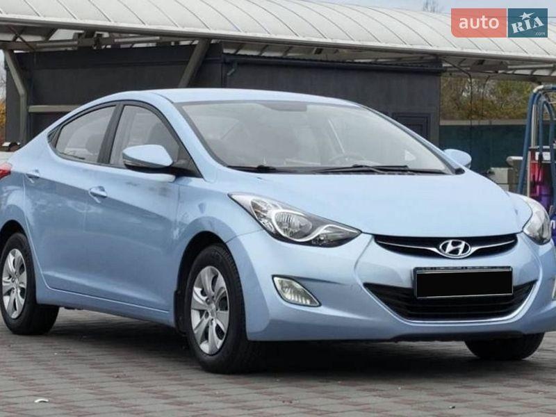 Hyundai Elantra 2011