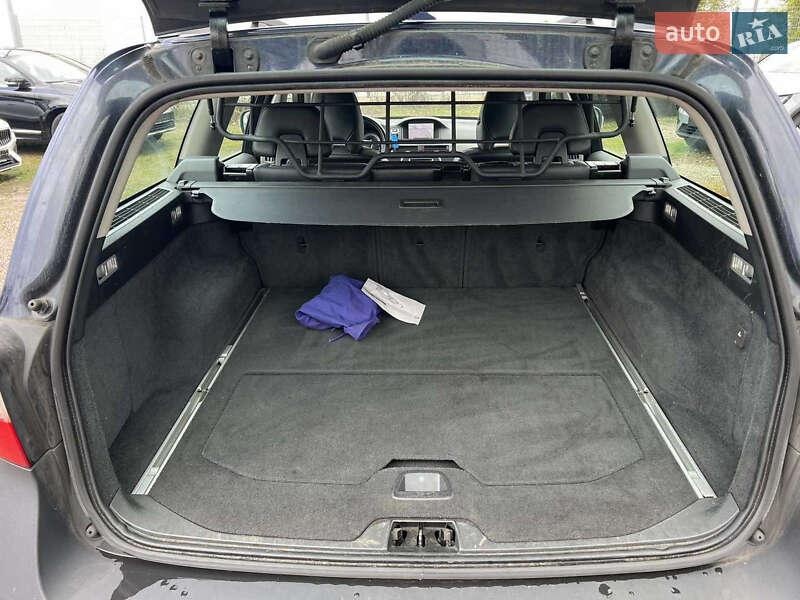 Volvo XC70 2011