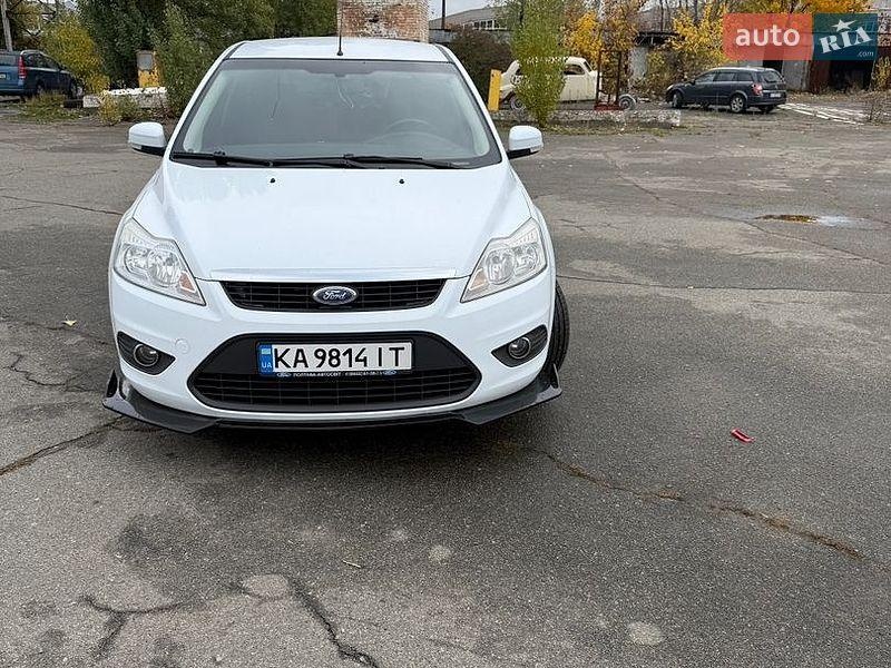 Ford Focus 2011