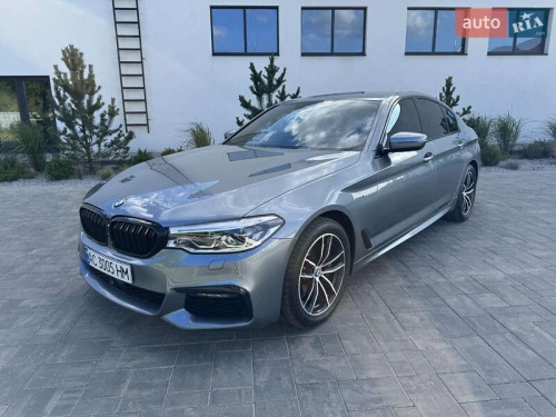 BMW 5 Series 2019