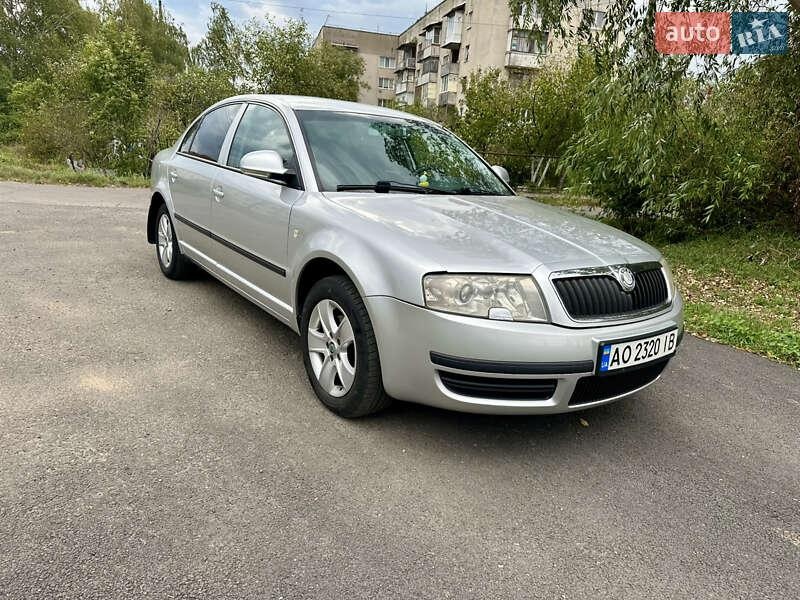 Skoda Superb 2007