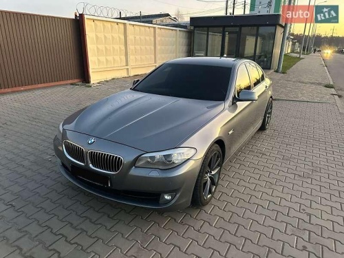 BMW 5 Series 2011