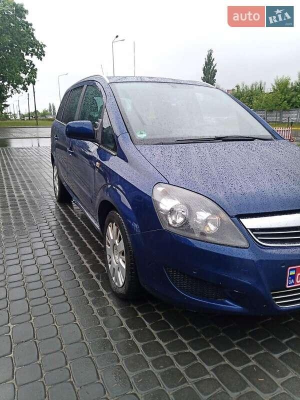 Opel Zafira 2010