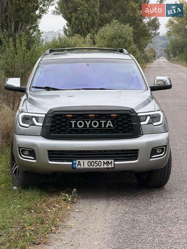 Toyota Sequoia 2008