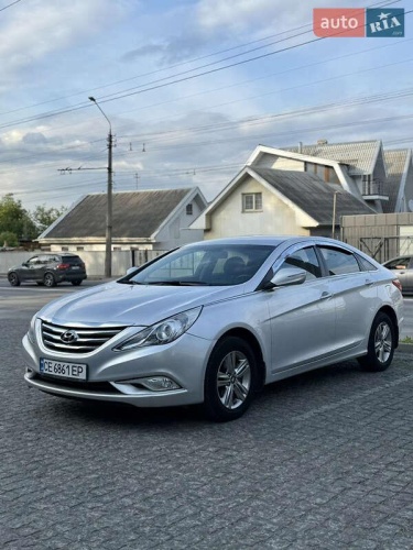 Hyundai Sonata 2013