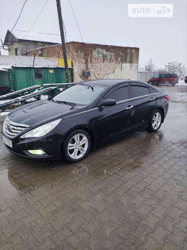 Hyundai Sonata 2011