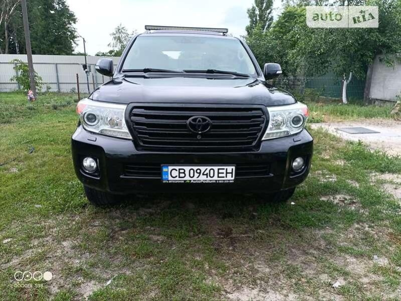 Toyota Land Cruiser 2013