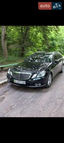 Mercedes-Benz E-Class 2010