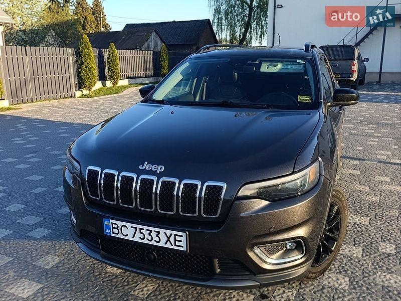 Jeep Cherokee 2023